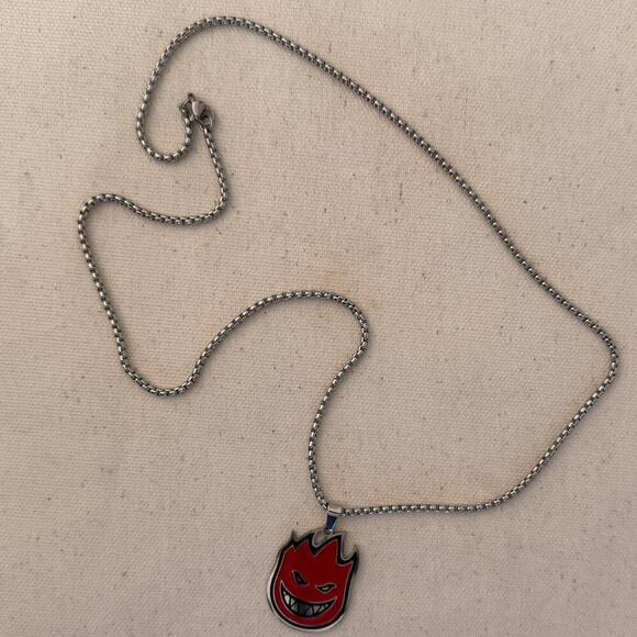 Y2K 2000s Silver Spitfire Chain Necklace - Picture 5 of 7